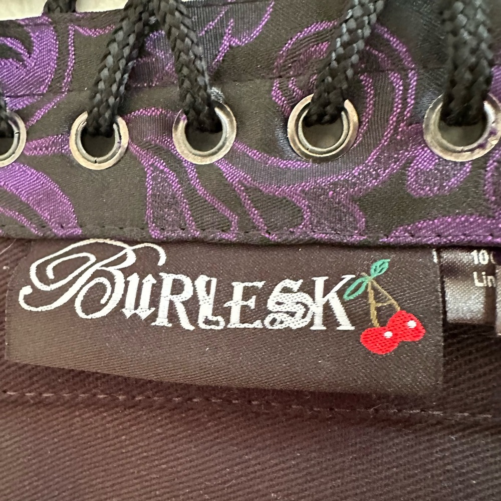 Burleska beautiful corset. Women’s size 30. - Picture 8 of 12